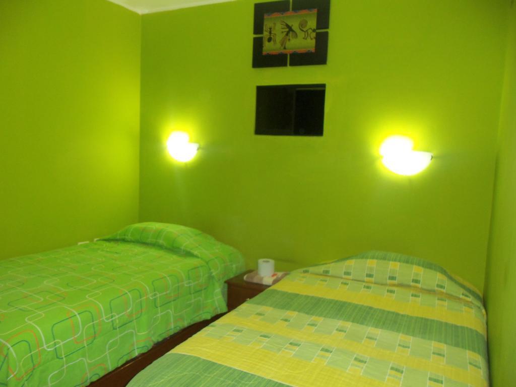 Hostal Boulevard Nazca Szoba fotó